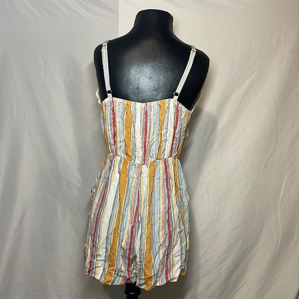 Romper - Picture 2 of 2